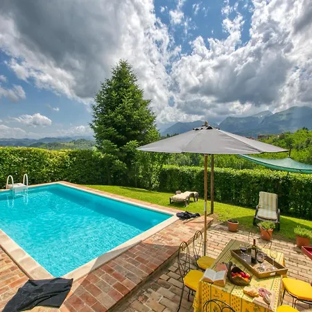 Villa In Amandola With Pool And Garden, Cleaning Included * Amandola