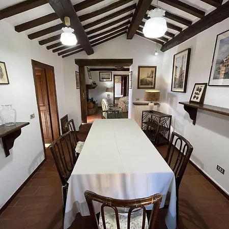 Villa In Amandola With Pool And Garden, Cleaning Included