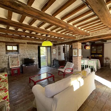 Vila Villa In Amandola With Pool And Garden, Cleaning Included